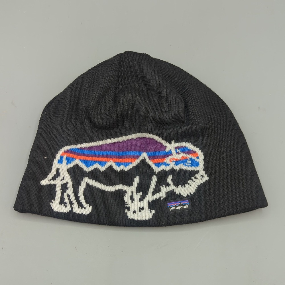 Patagonia Fitz Roy Bison Buffalo Knit Skull Cap Beanie Black Adult One Size